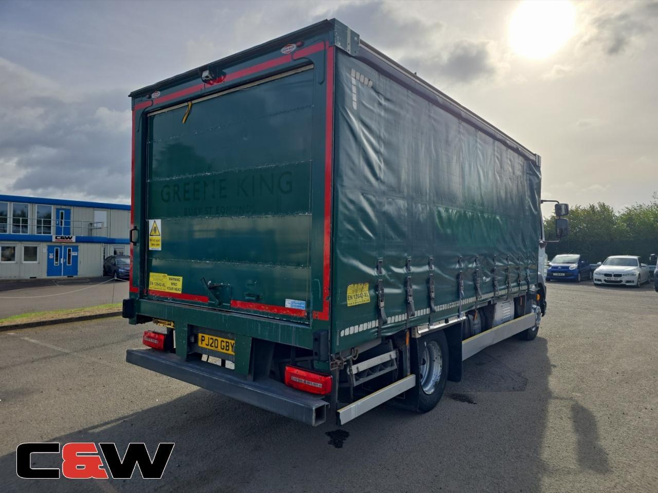 Vehicle image 7